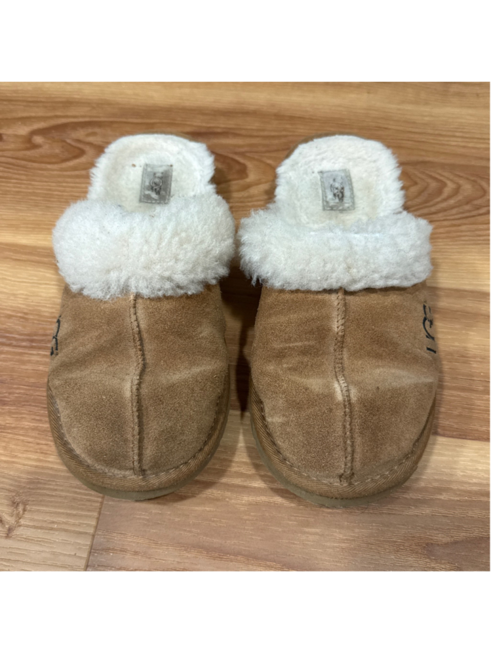 Women's UGG Suede Slippers Tan White Size 6